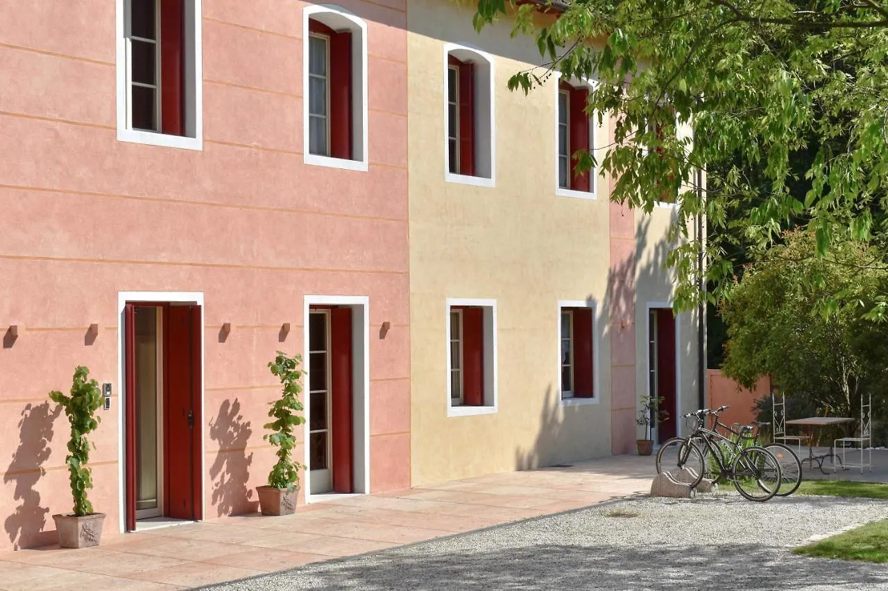 Villa Lovi Bassano del Grappa 3*,